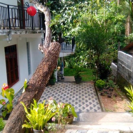 Miracle Villa 康提 外观 照片