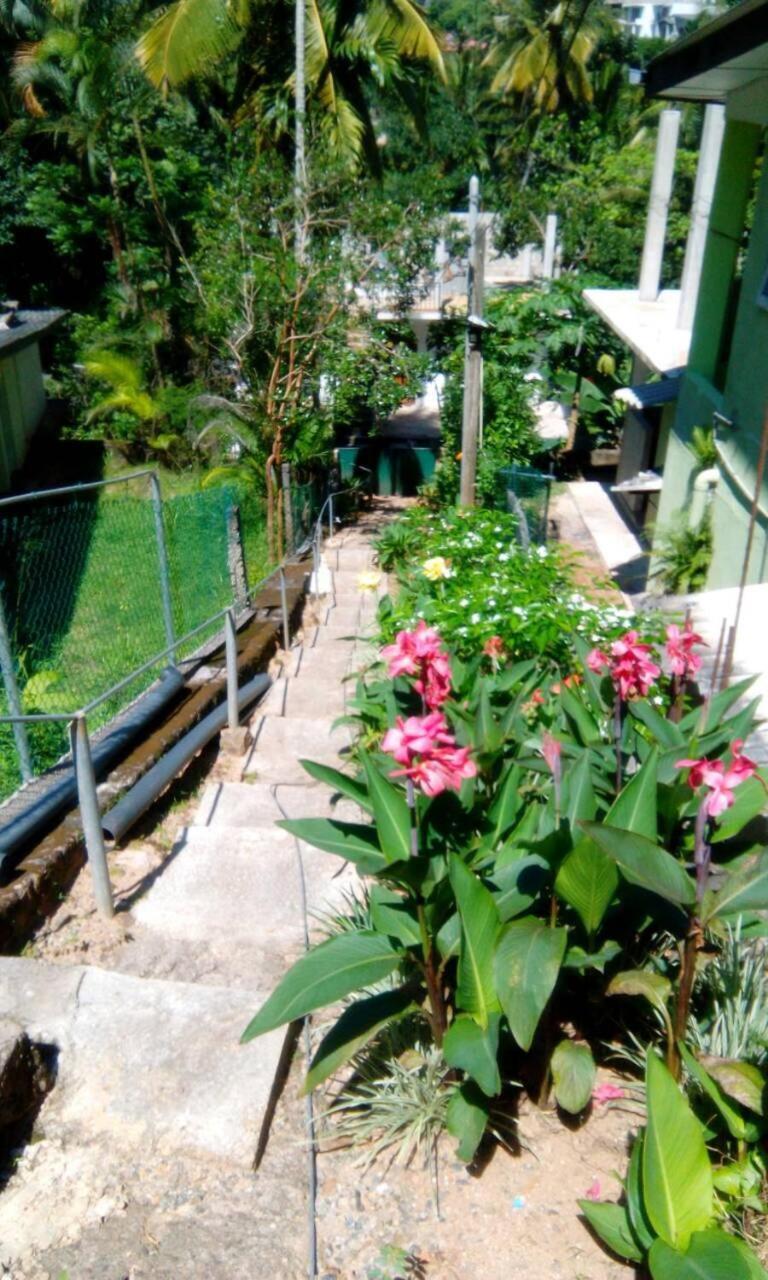Miracle Villa 康提 外观 照片